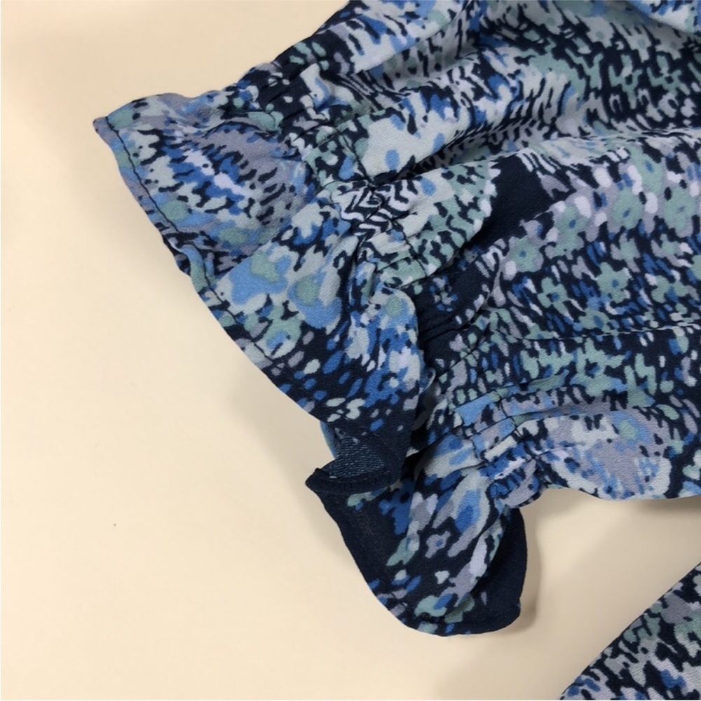 Joie Blouse Peasant Style Blue Parisian Paisley 1/4 Button Size Medium - Picture 11 of 15